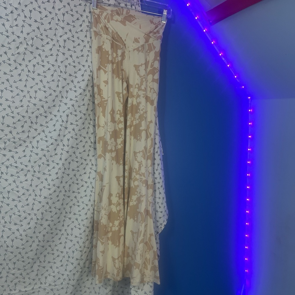aerie offline boho flare leggings